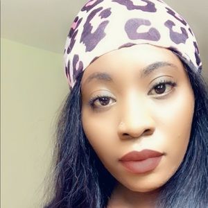 Meet your Posher, Agnes